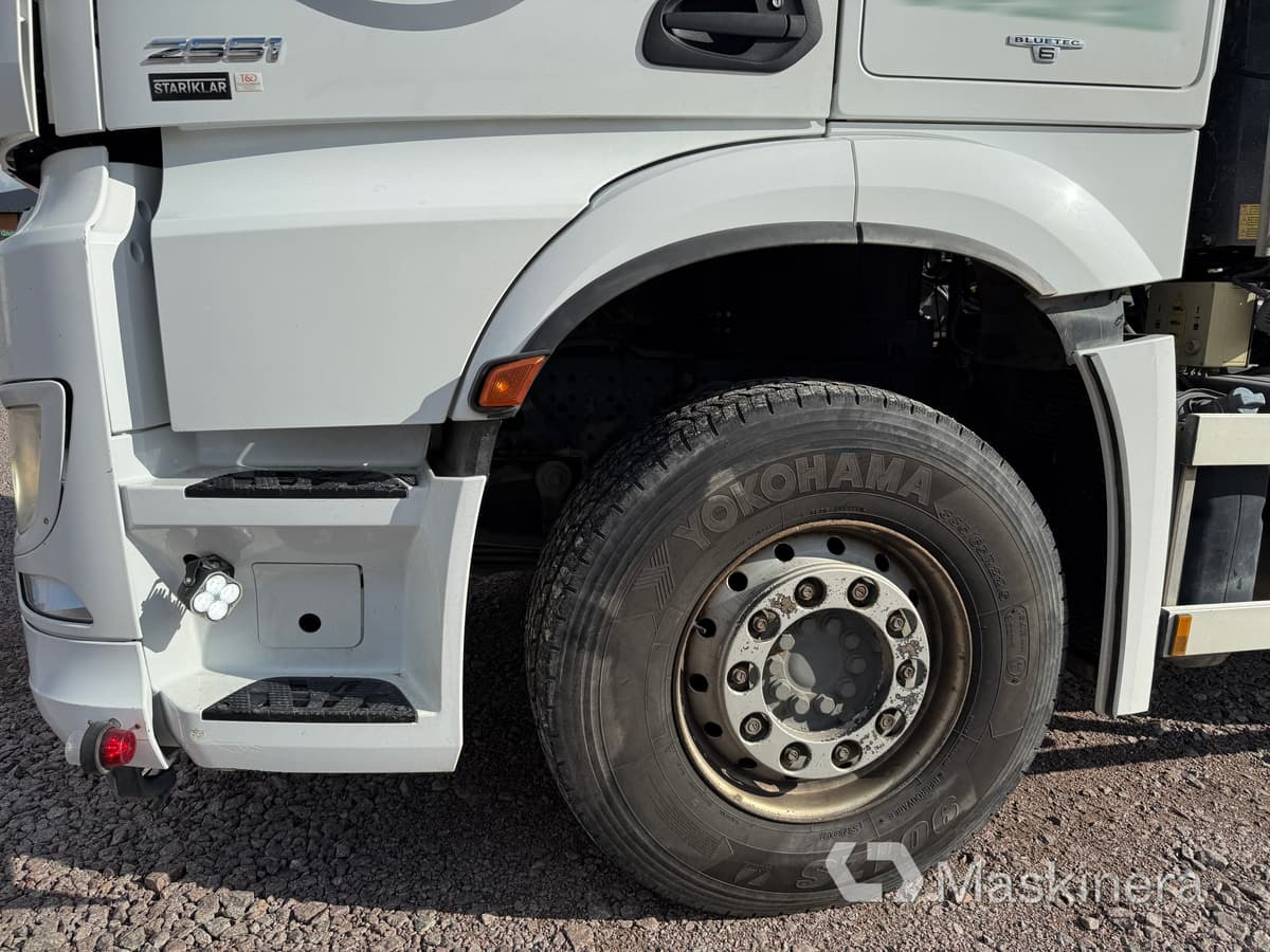 Camión multibasculante Lastväxlare Mercedes Arocs 2551