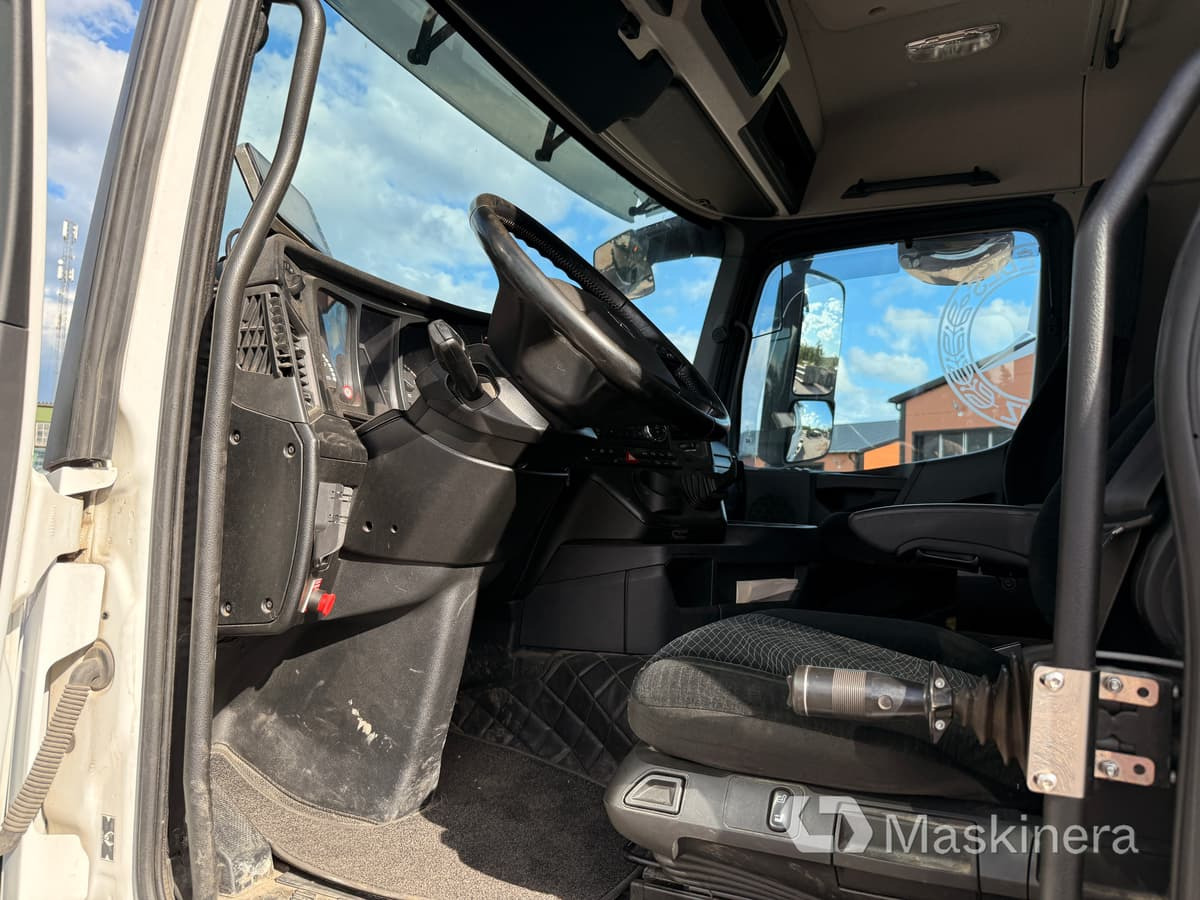 Camión multibasculante Lastväxlare Mercedes Arocs 2551