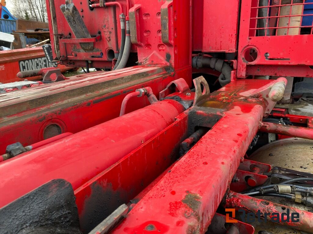 Camión multibasculante Lastväxlare Tridem Volvo  FH 480-37 8 x4