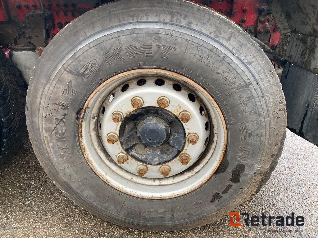 Camión multibasculante Lastväxlare Tridem Volvo  FH 480-37 8 x4