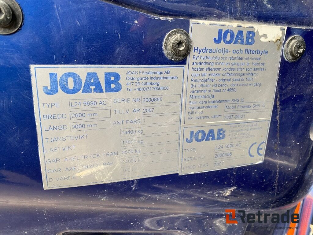 Camión multibasculante Lastväxlare Tridem Volvo  FH 480-37 8 x4