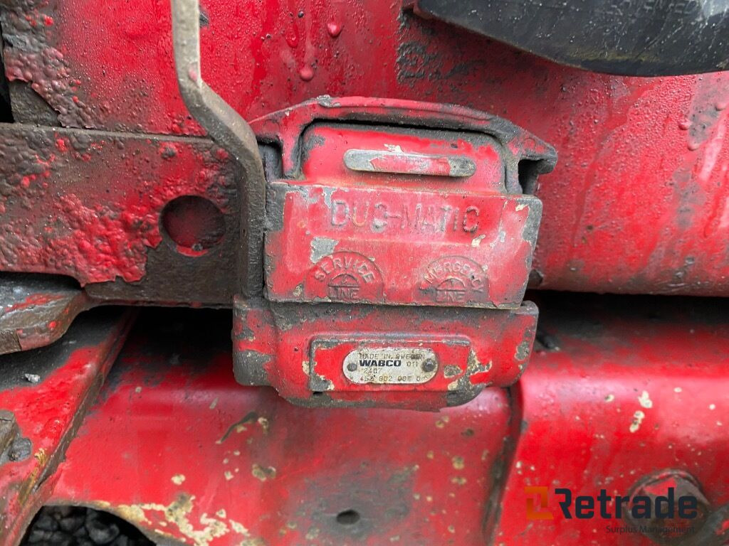 Camión multibasculante Lastväxlare Tridem Volvo  FH 480-37 8 x4