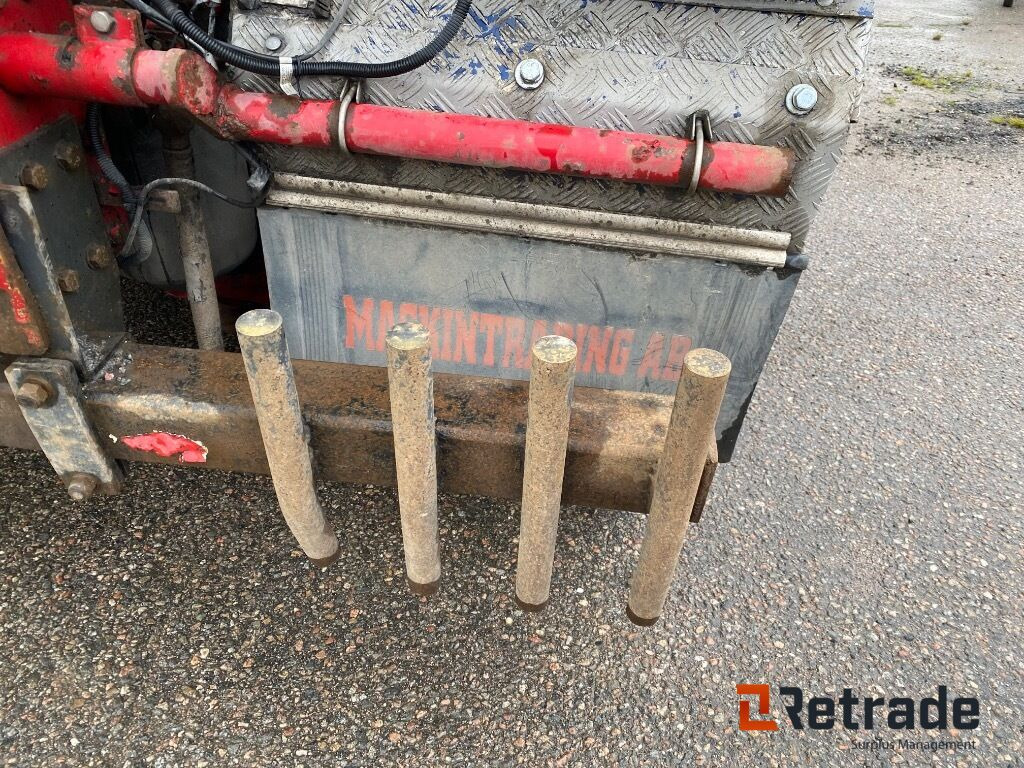 Camión multibasculante Lastväxlare Tridem Volvo  FH 480-37 8 x4