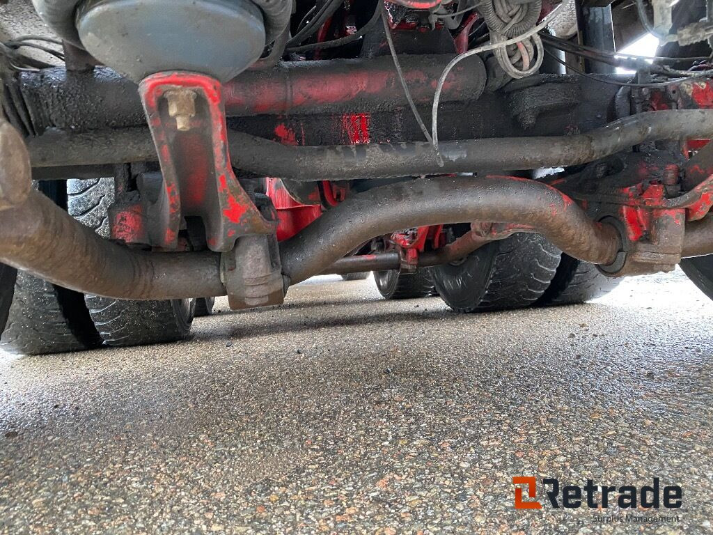 Camión multibasculante Lastväxlare Tridem Volvo  FH 480-37 8 x4