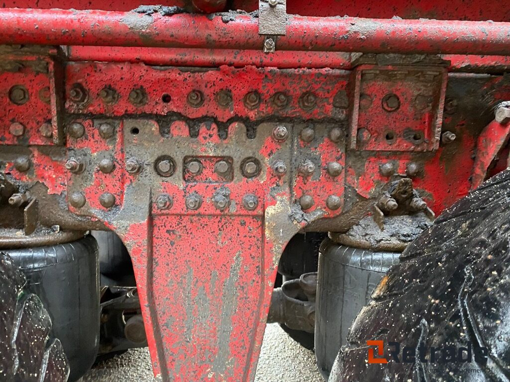 Camión multibasculante Lastväxlare Tridem Volvo  FH 480-37 8 x4