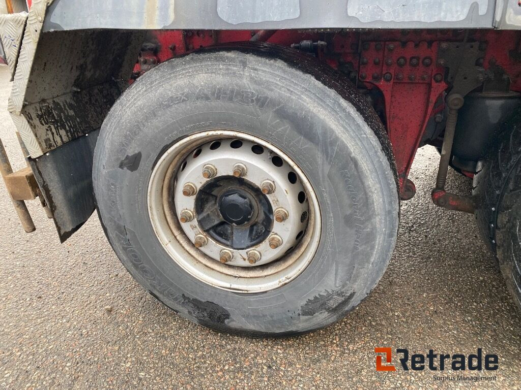 Camión multibasculante Lastväxlare Tridem Volvo  FH 480-37 8 x4