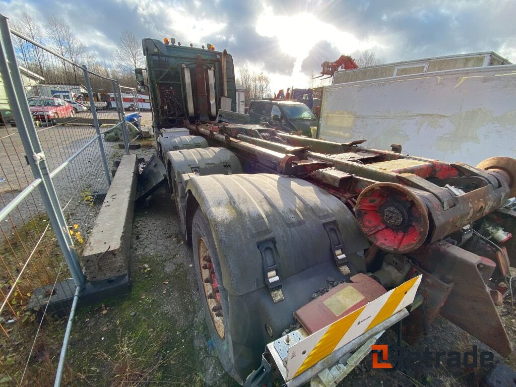 Camión multibasculante Lastväxlare Tridem Volvo  FH 480-37 Reservdelsbil