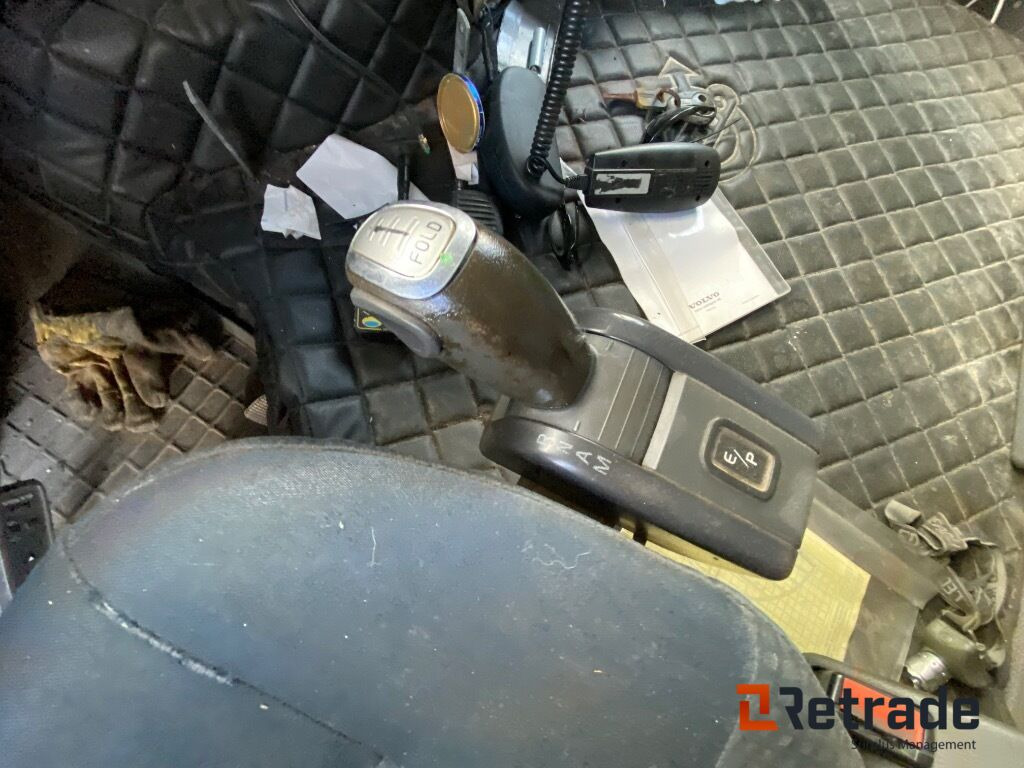 Camión multibasculante Lastväxlare Tridem Volvo  FH 480-37 Reservdelsbil