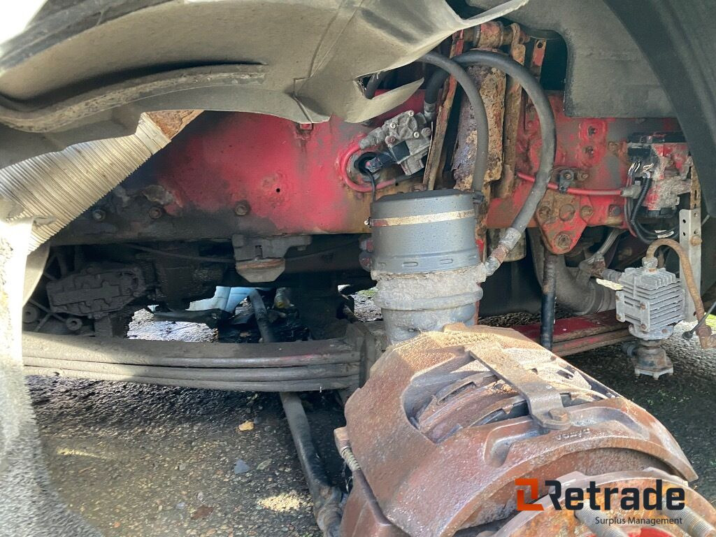 Camión multibasculante Lastväxlare Tridem Volvo  FH 480-37 Reservdelsbil