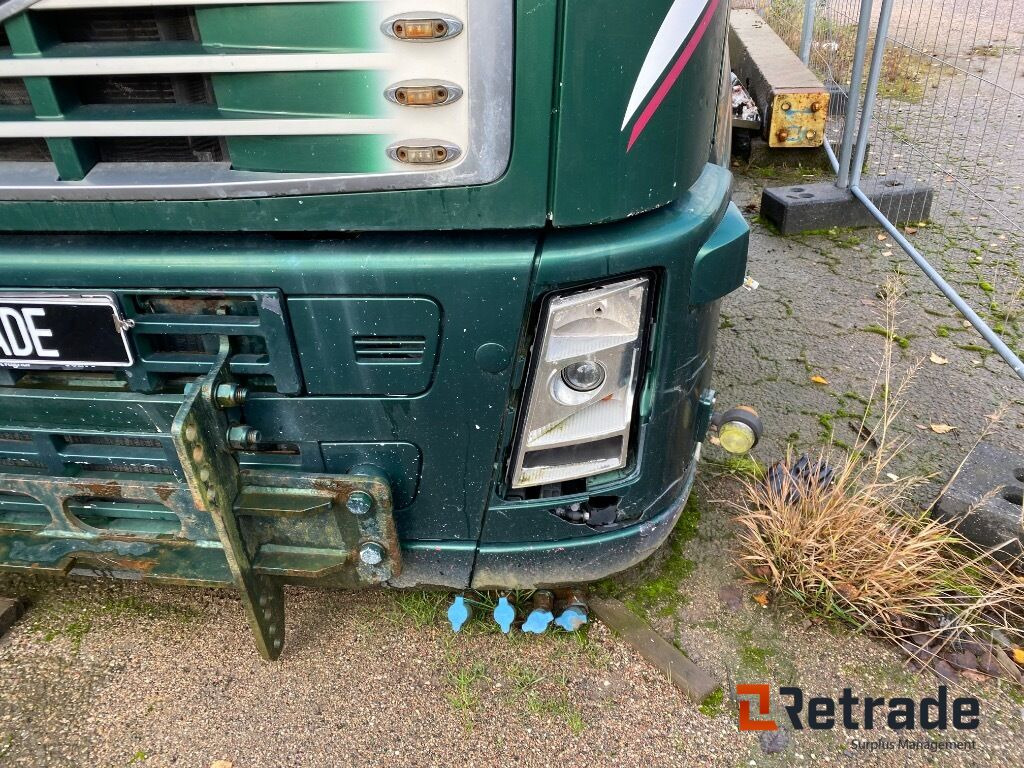 Camión multibasculante Lastväxlare Tridem Volvo  FH 480-37 Reservdelsbil