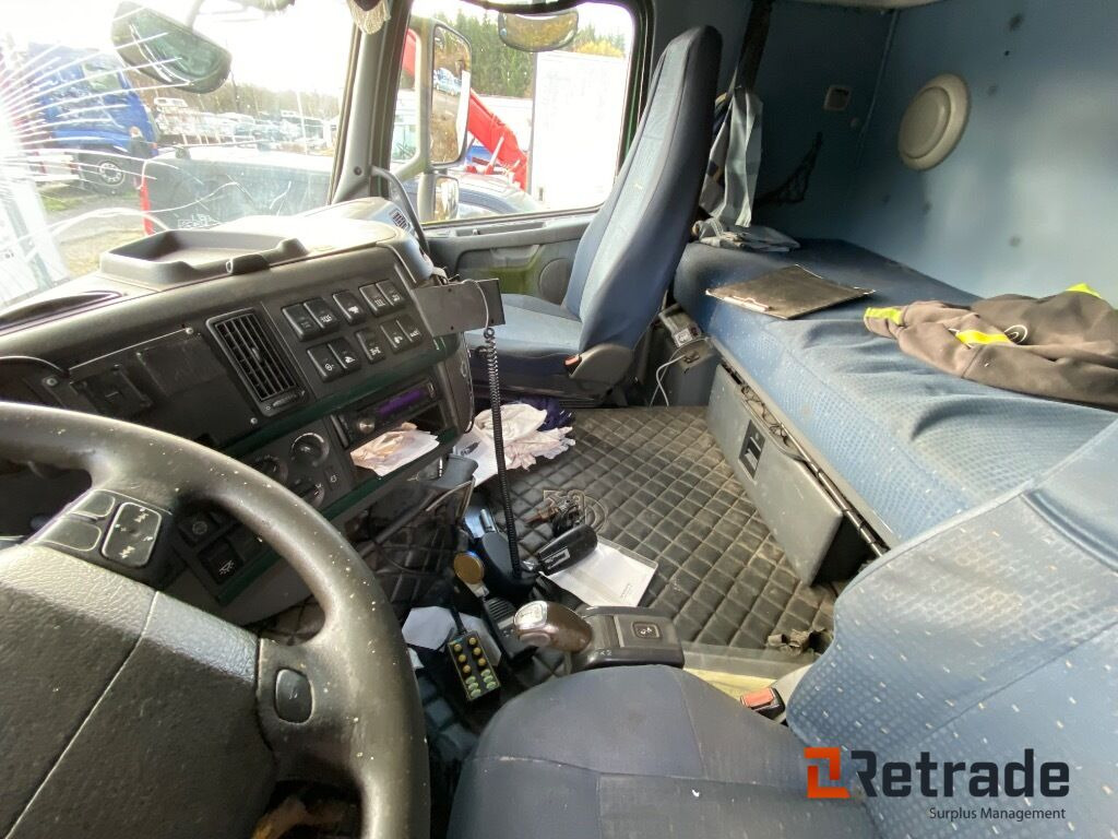 Camión multibasculante Lastväxlare Tridem Volvo  FH 480-37 Reservdelsbil
