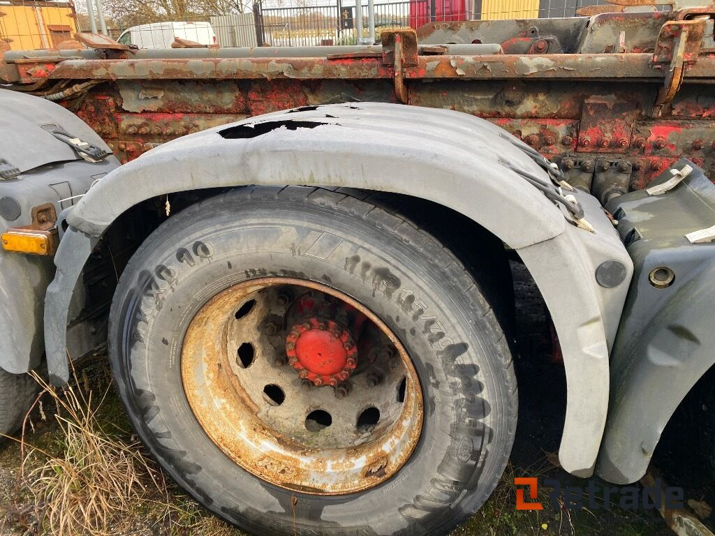 Camión multibasculante Lastväxlare Tridem Volvo  FH 480-37 Reservdelsbil