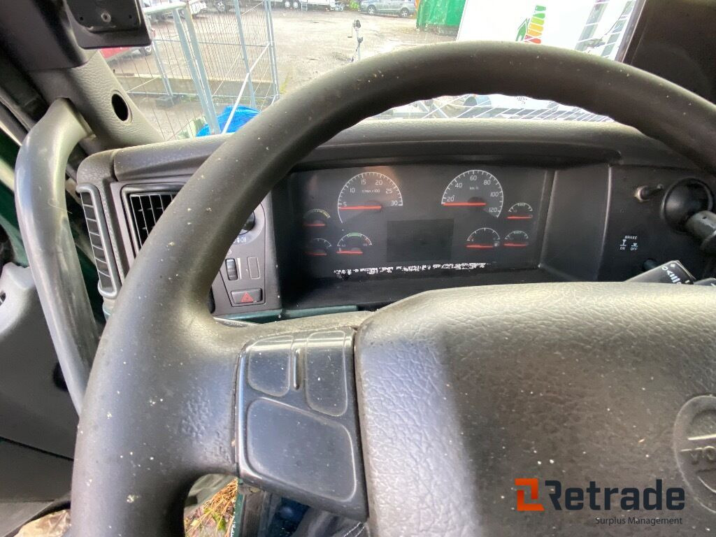 Camión multibasculante Lastväxlare Tridem Volvo  FH 480-37 Reservdelsbil