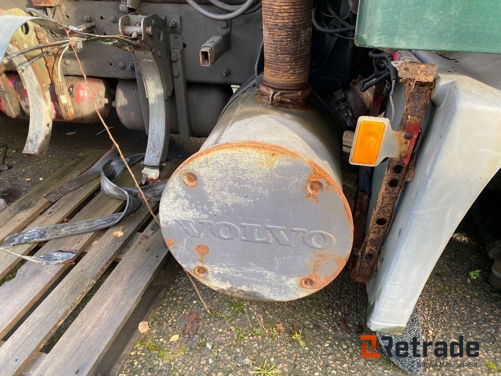 Camión multibasculante Lastväxlare Tridem Volvo  FH 480-37 Reservdelsbil