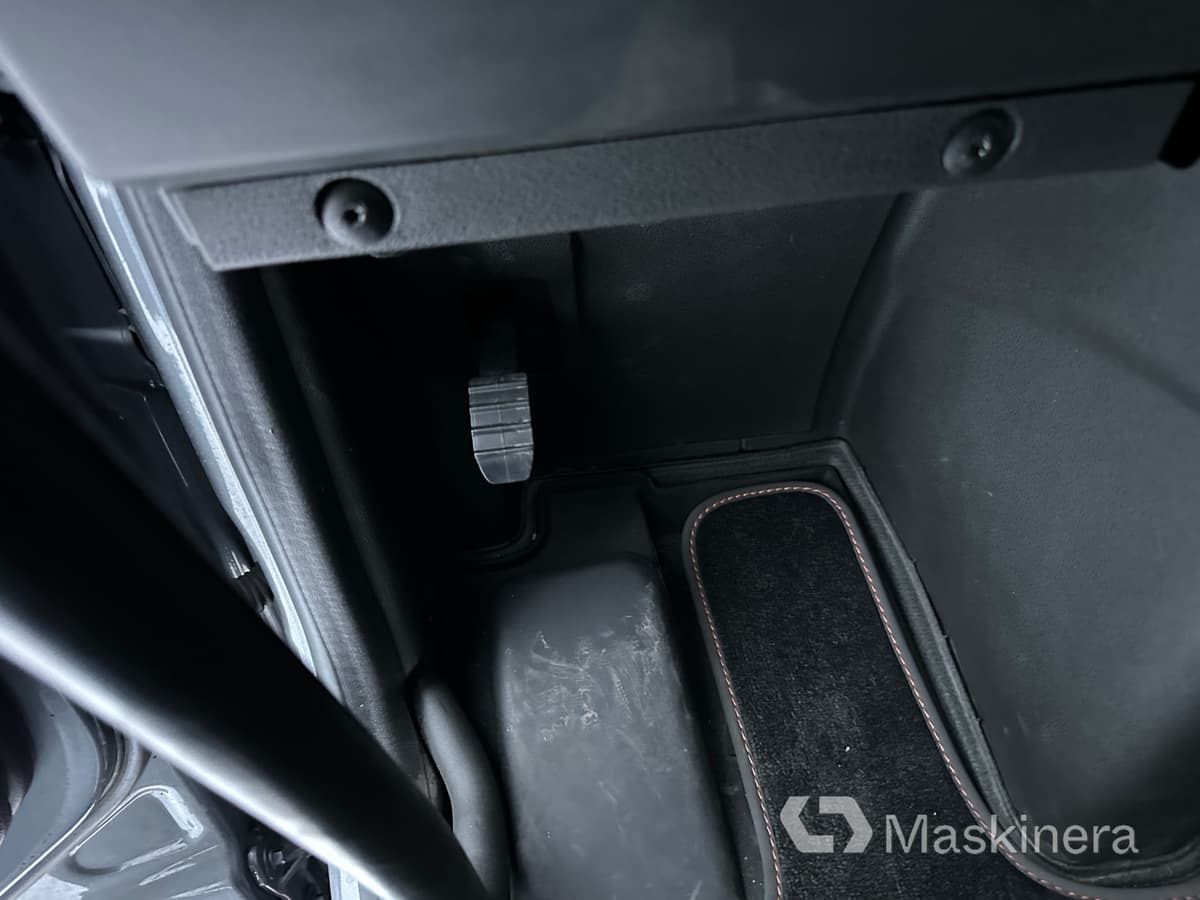 Camión multibasculante Lastväxlare Volvo FH med sprider & flak