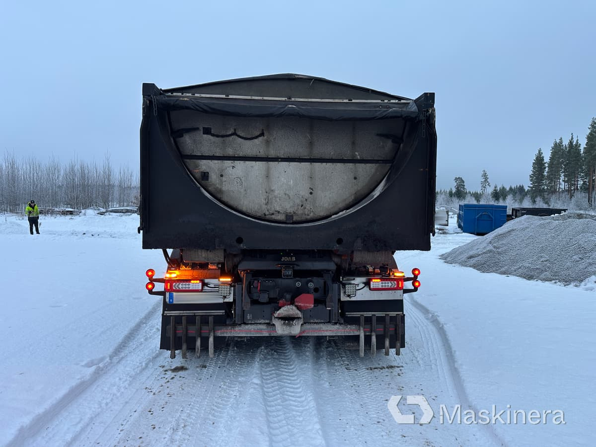 Camión multibasculante Lastväxlare Volvo FH med sprider & flak