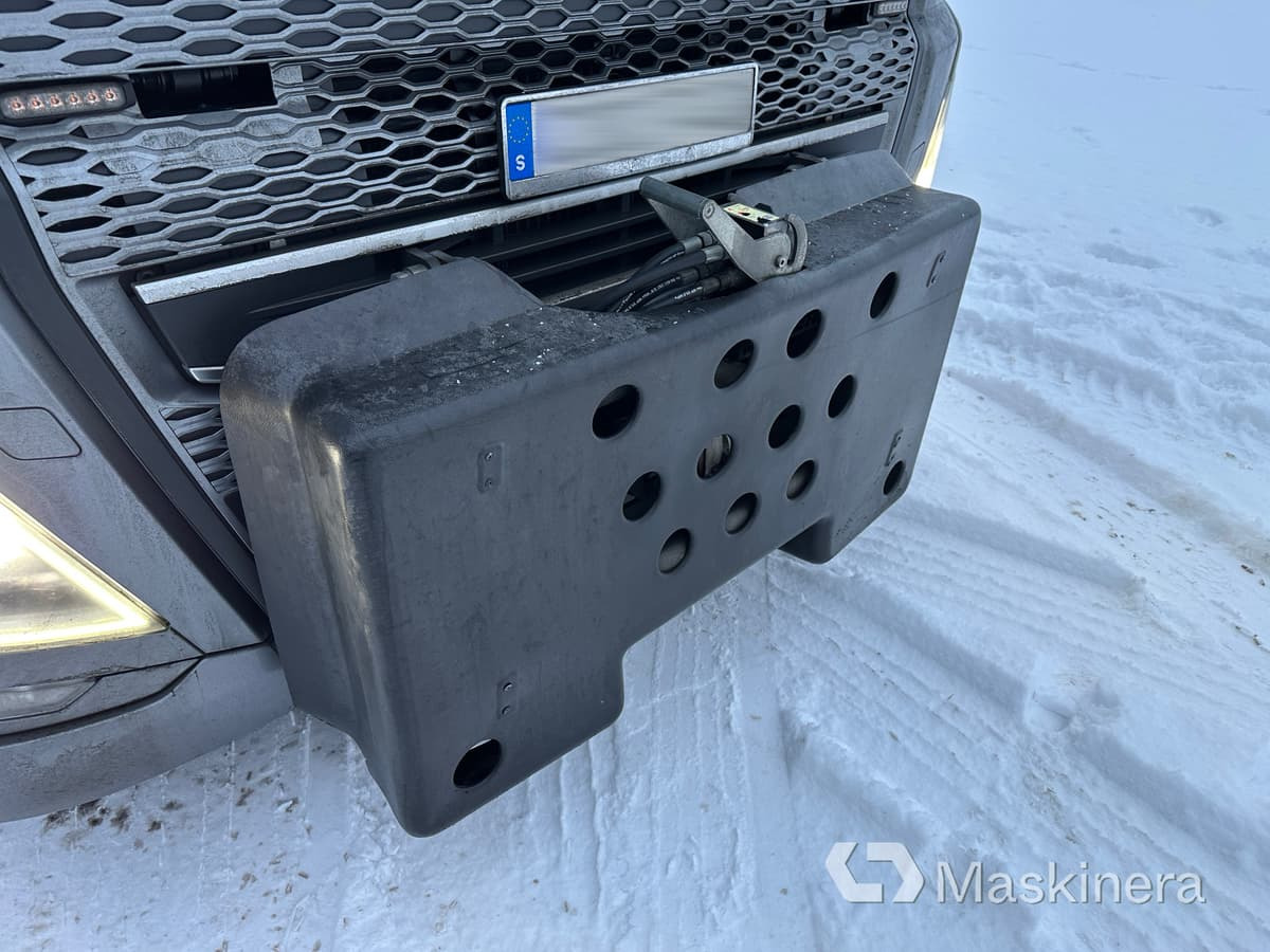 Camión multibasculante Lastväxlare Volvo FH med sprider & flak