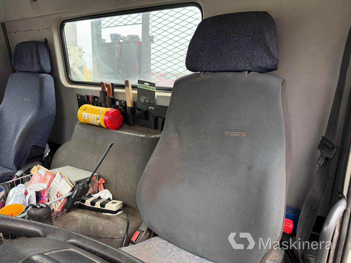 Camión multibasculante Lastväxlare Volvo FM12 6X2