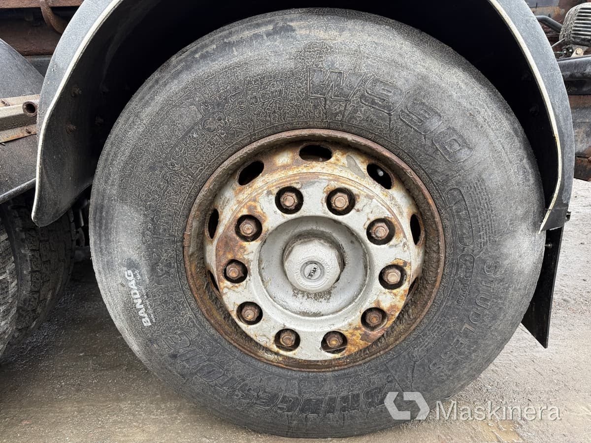 Camión multibasculante Lastväxlare Volvo FM12 6X2