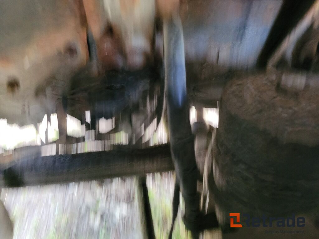 Camión multibasculante Lastväxlare tridem SCANIA R480