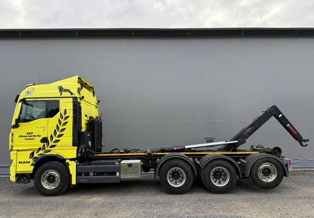 Camión multibasculante MANTGX 35.510 Varusteltu!