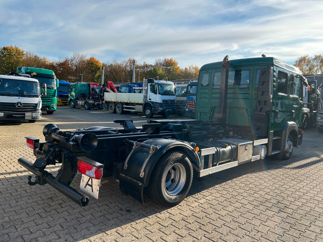 Camión multibasculante MAN 12.250 Doppelkabine Abroller