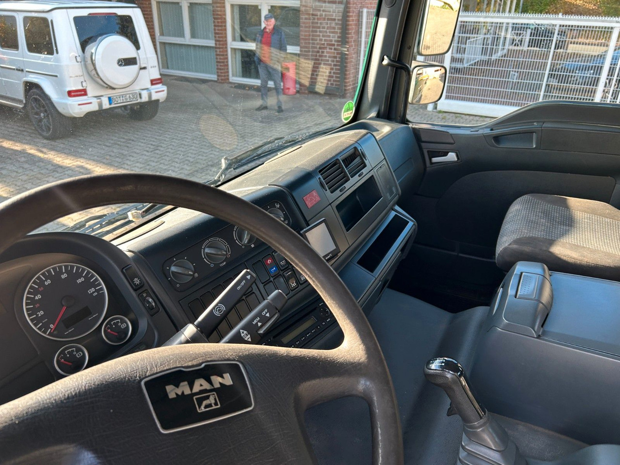 Camión multibasculante MAN 12.250 Doppelkabine Abroller