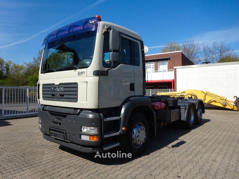 Camión multibasculante MAN 26.310 TGA - Hook lift truck