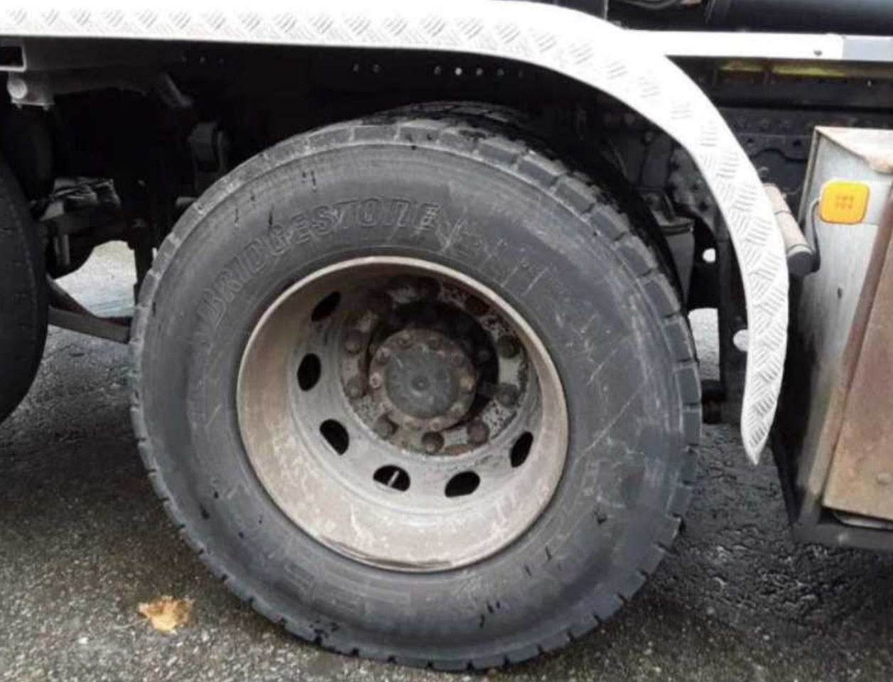 Camión multibasculante MAN 26.400 ABROLLER HIAB