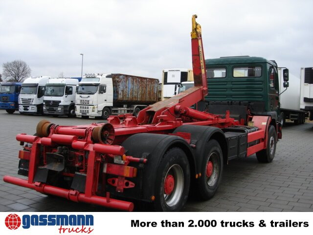 Camión multibasculante MAN 26.403 6x2, Marrell 26.70, AHK