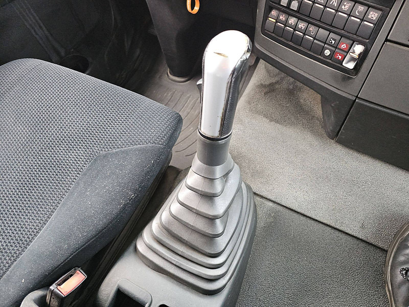 Camión multibasculante MAN 26.440 TGS