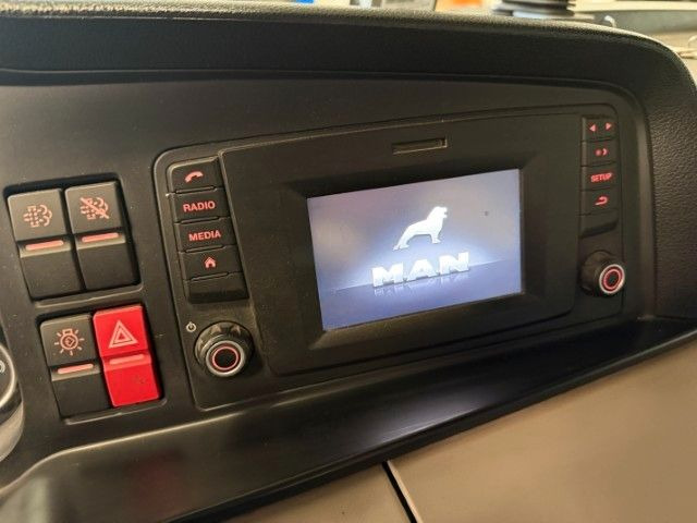 Camión multibasculante MAN 26.460 6x2 Hyfva 20.26 S