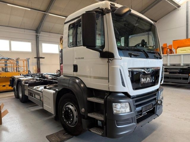 Camión multibasculante MAN 26.460 6x2 Hyfva 20.26 S