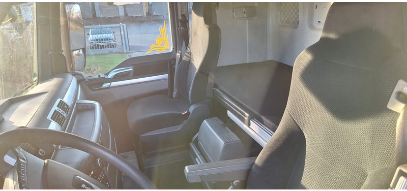 Camión multibasculante MAN 26.480 TGX