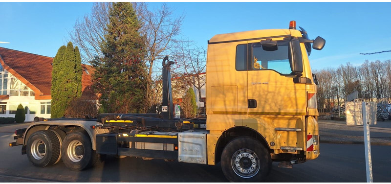 Camión multibasculante MAN 26.480 TGX