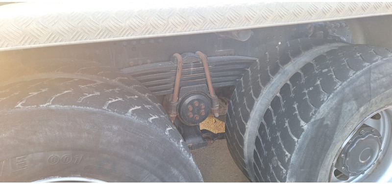 Camión multibasculante MAN 26.480 TGX