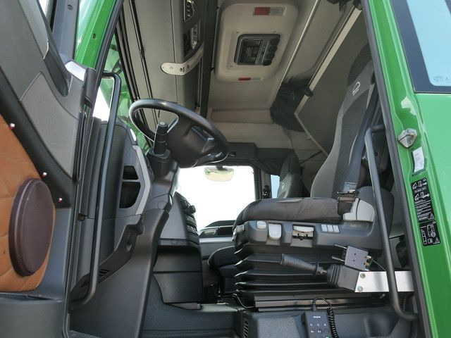 Camión multibasculante MAN 26.480 TGX LL 6x2, Intarder, VDL S21-6200, AHK