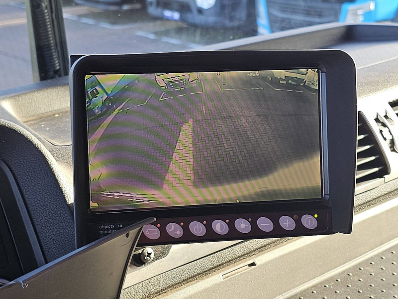 Camión multibasculante MAN 28.440 TGX