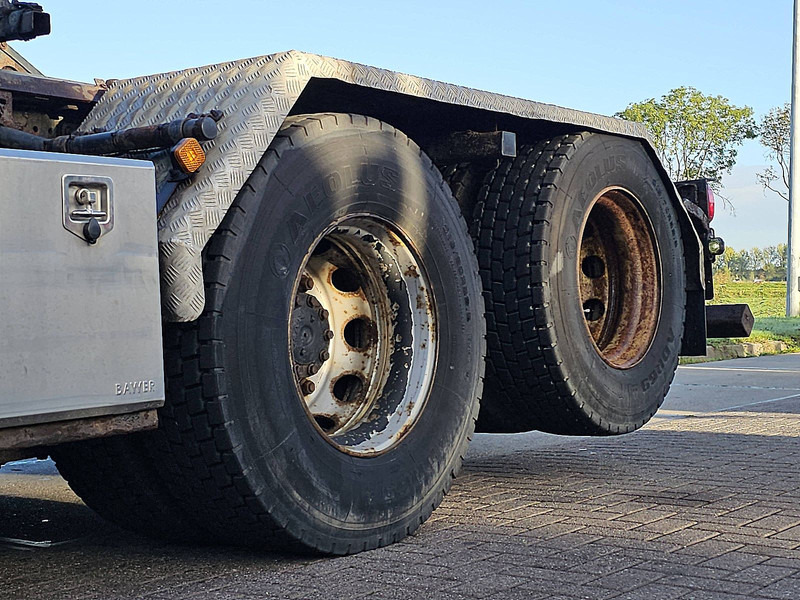 Camión multibasculante MAN 28.440 TGX