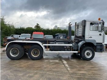 Camión multibasculante  MAN 33-350. 6X6. Motorschaden.