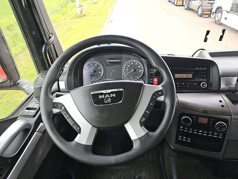 Camión multibasculante MAN 33.400 TGS 6X4