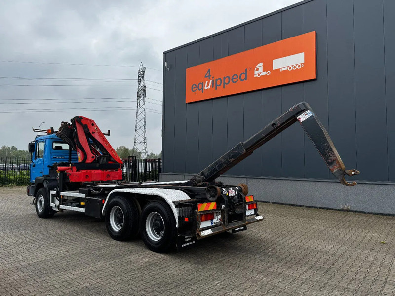 Camión multibasculante MAN FE 410A, 6x4, EURO 2, Palfinger PK17000 Crane + VDL HOOK, full spring, manual gearbox, MOT 9/2025
