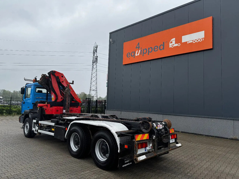 Camión multibasculante MAN FE 410A, 6x4, EURO 2, Palfinger PK17000 Crane + VDL HOOK, full spring, manual gearbox, MOT 9/2025