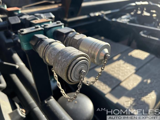 Camión multibasculante MAN LE 18.280 multilift