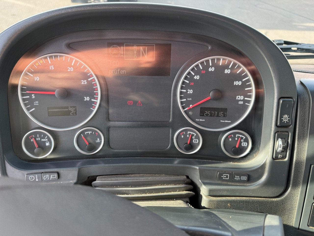 Camión multibasculante MAN TGA 18.360 4x4 Winterdienst Meiller Abroller