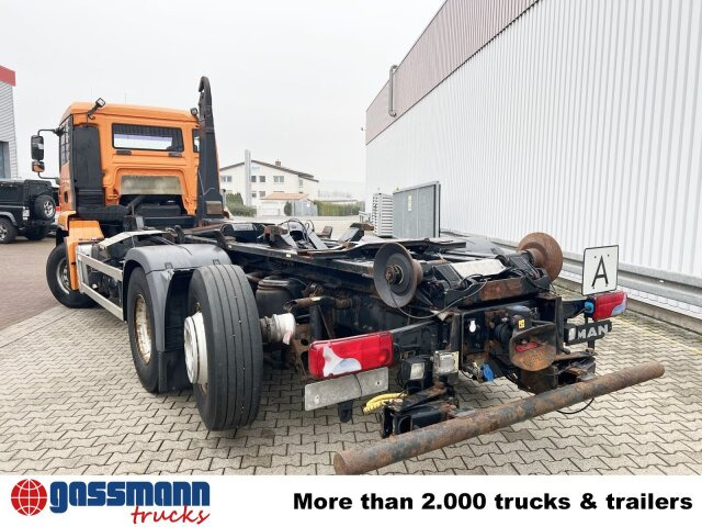 Camión multibasculante MAN TGA 26.350/400 6x2-2 BL, Lenk-/Liftachse