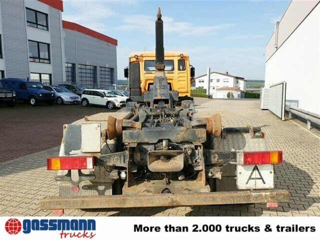 Camión multibasculante MAN TGA 26.363 FDC 6x4 BB