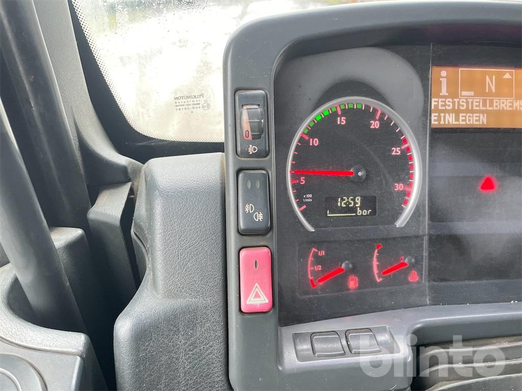 Camión multibasculante MAN TGA 26.430 (2007)