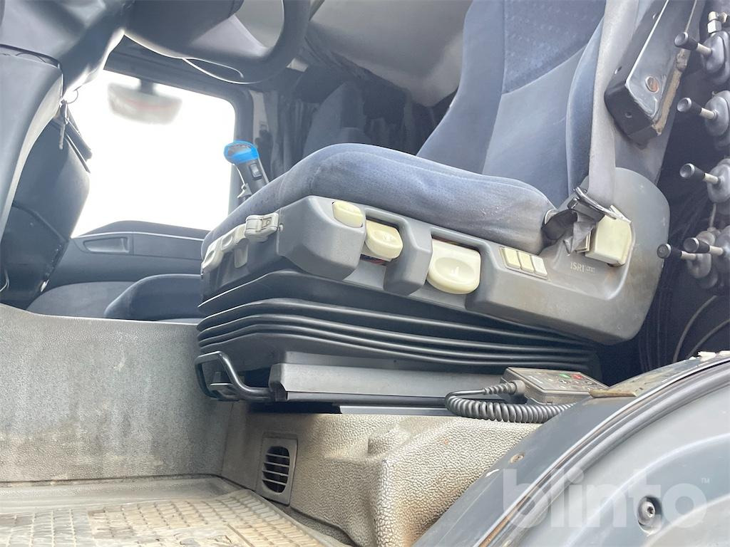 Camión multibasculante MAN TGA 26.430 (2007)