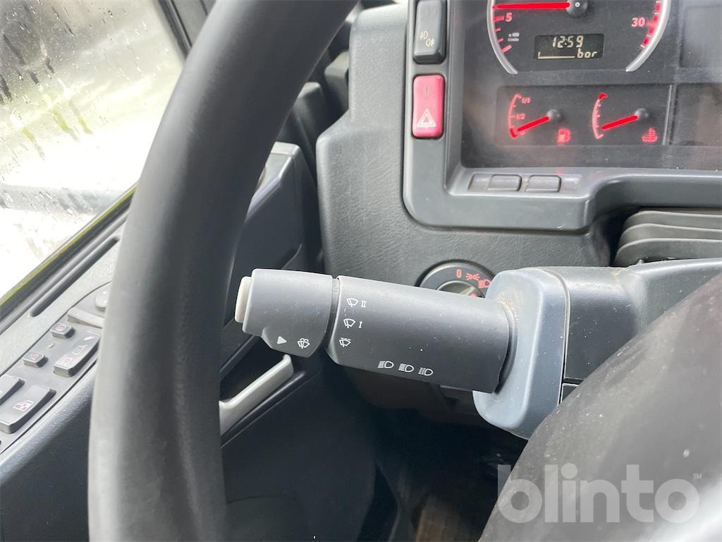 Camión multibasculante MAN TGA 26.430 (2007)